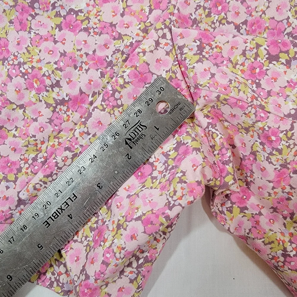 J.Crew Stretch Pink Floral Shorts Side zipper Women's size 6 - Picture 7 of 7